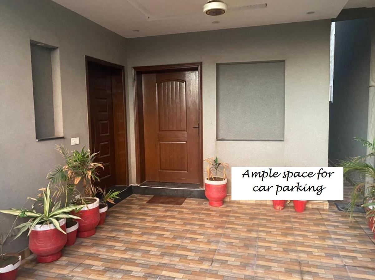 Grey Orchard Homestay - A Family Place Lahore Exterior foto